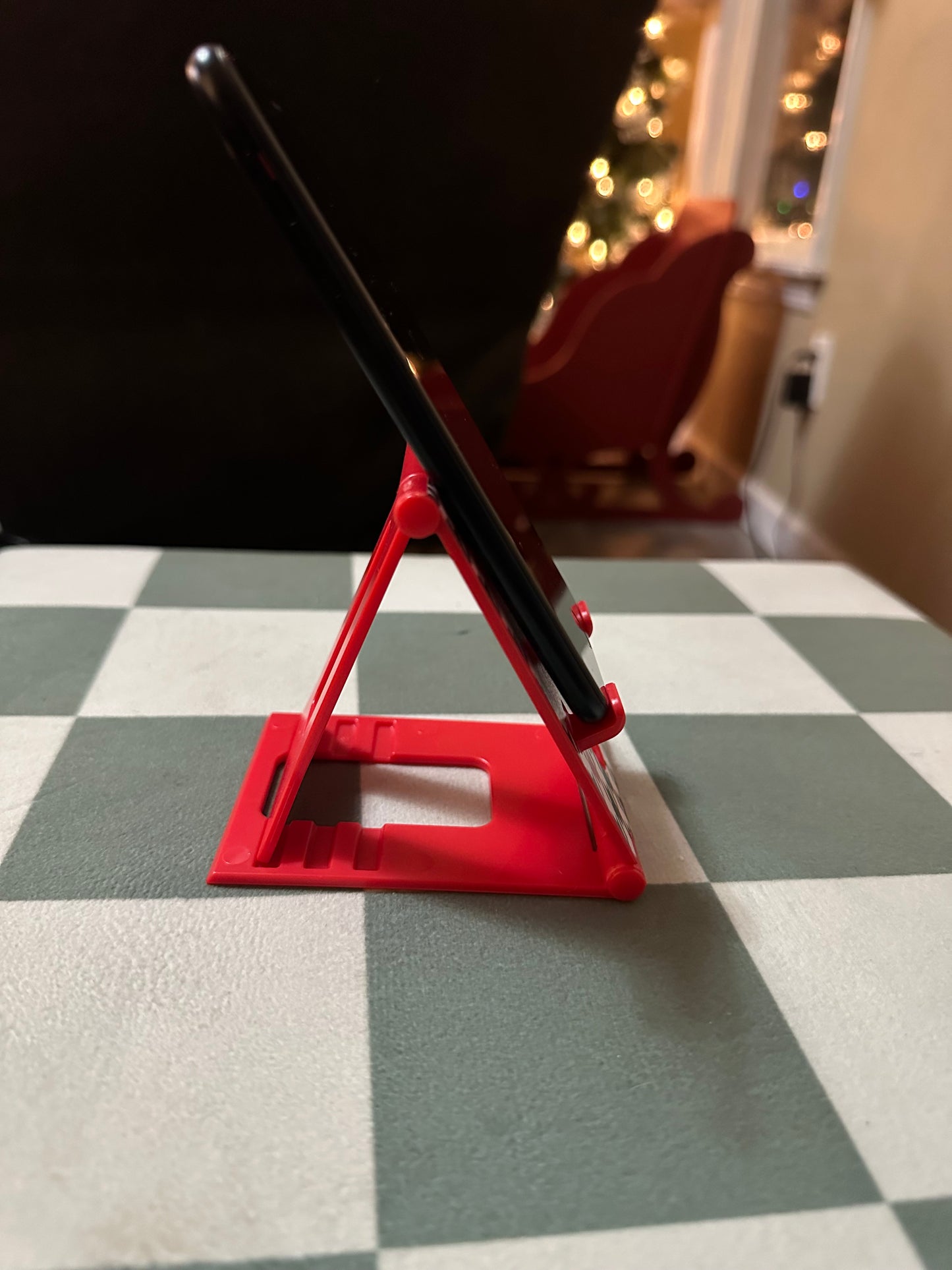 Phone/ipad stand